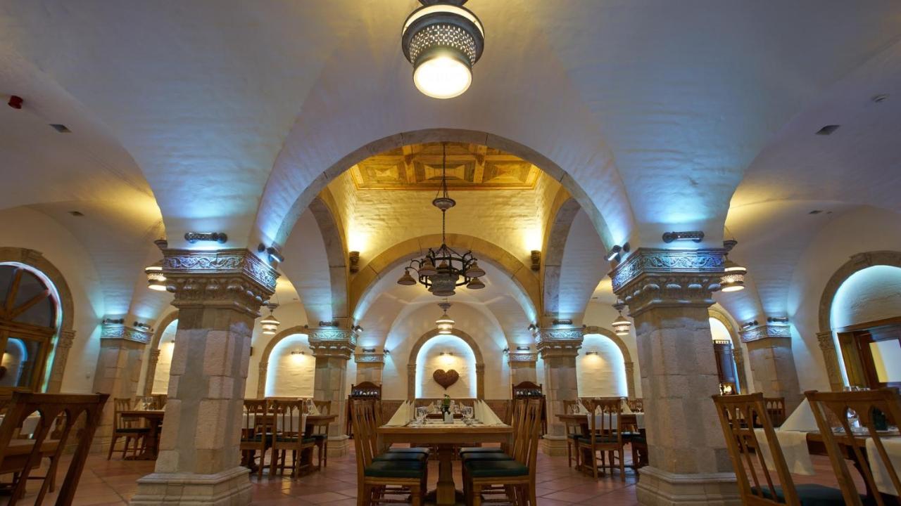Takler Kuria Hotell Szekszárd Exteriör bild